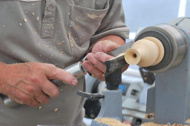 Best Wood Lathe Reviews (2020): The Top Tools For The Money