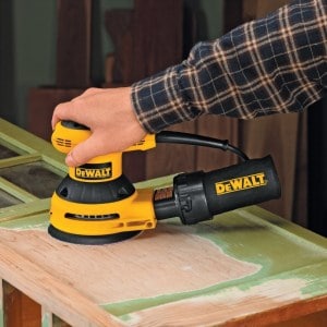 Review: DeWalt Variable Speed Random Orbit Sander DWE6423K
