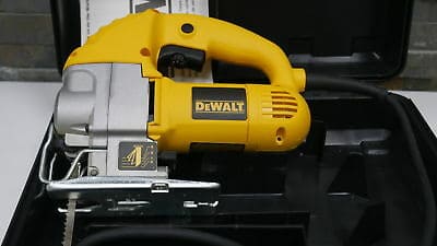 Review: DeWalt 5.5-Amp Top Handle Jigsaw Kit