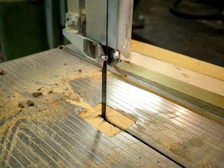 The Best Bandsaws for Resawing