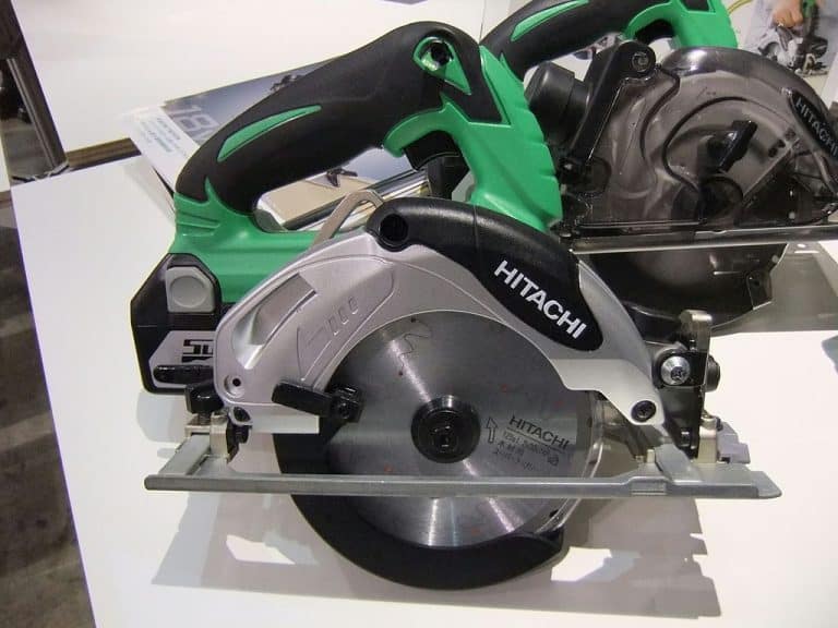 Best Cordless Circular Saw: Pros, Cons & Buying Guide