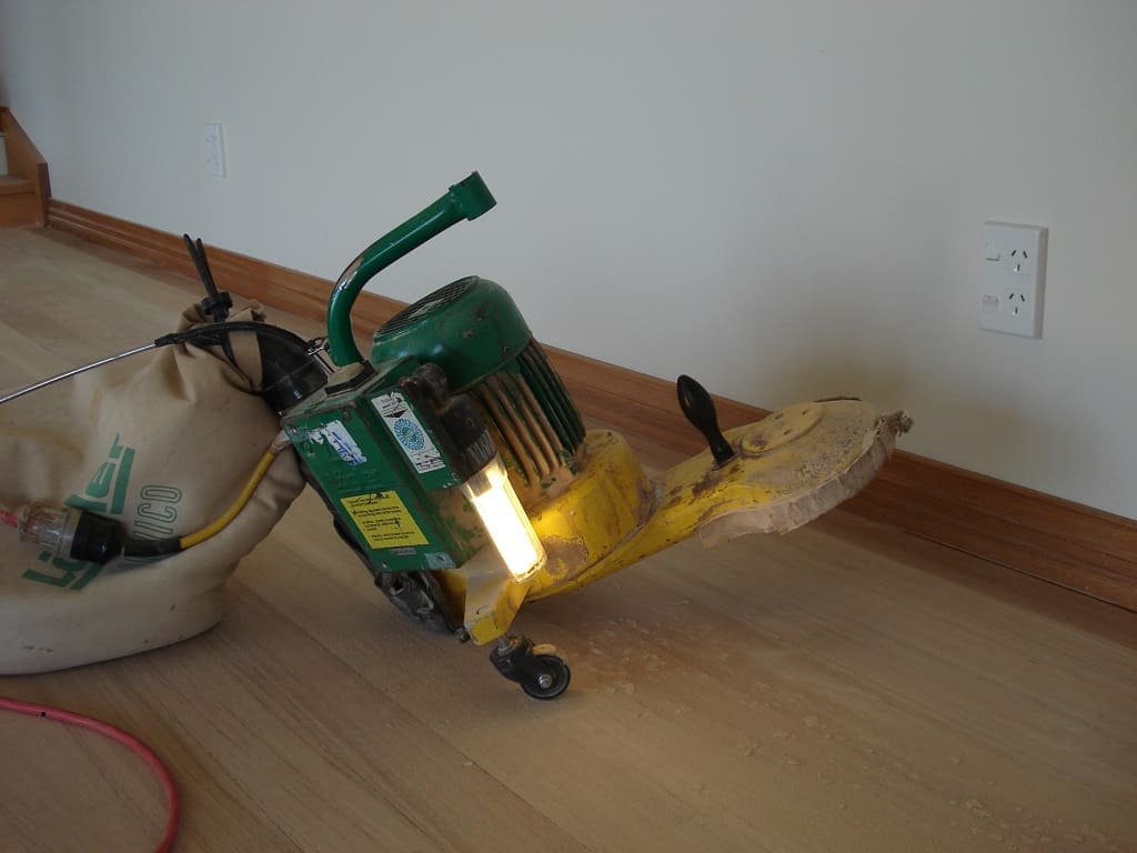 Drum sander in action