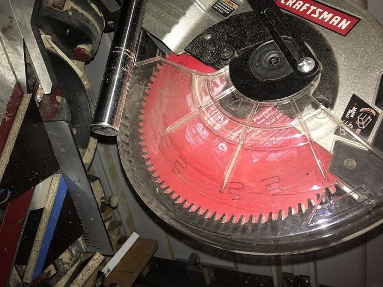 The Best Miter Saw Blades: Reviews of 10 and 12-inch Blades