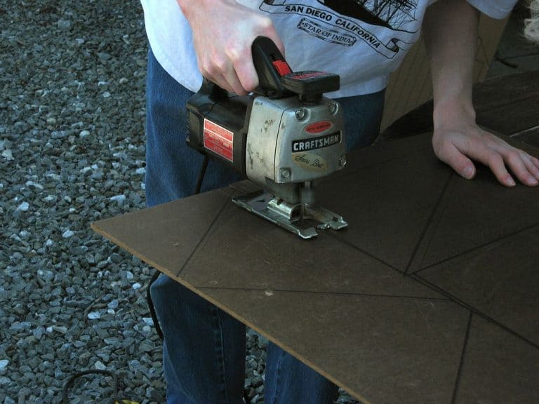 Best Cordless Jigsaw Reviews: Top Picks and Buying Guide