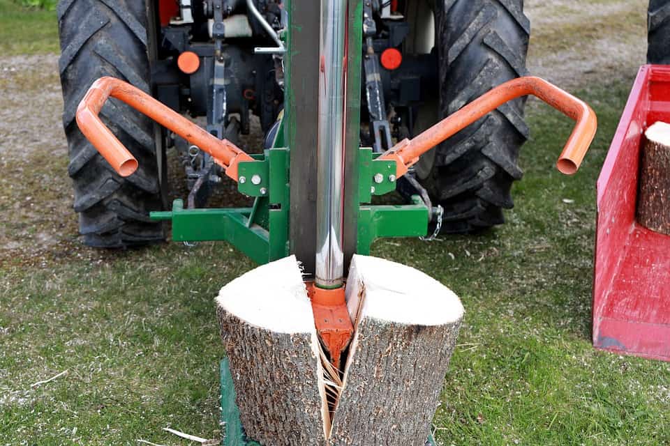 Wood Splitter Tractor Working Machine