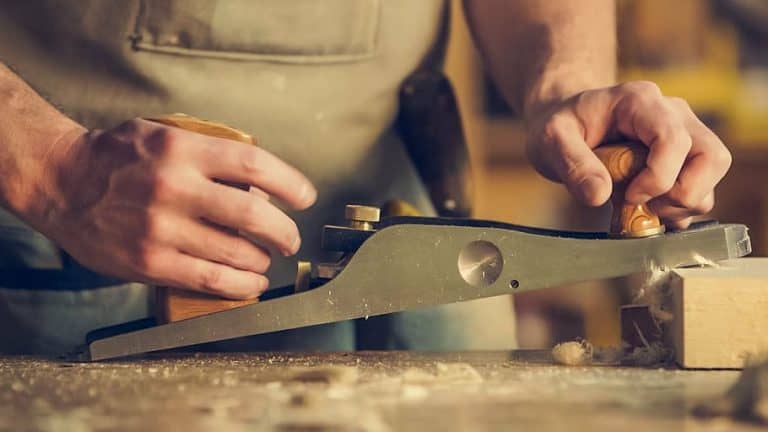 The Best Dovetail Saw Reviews & Guide