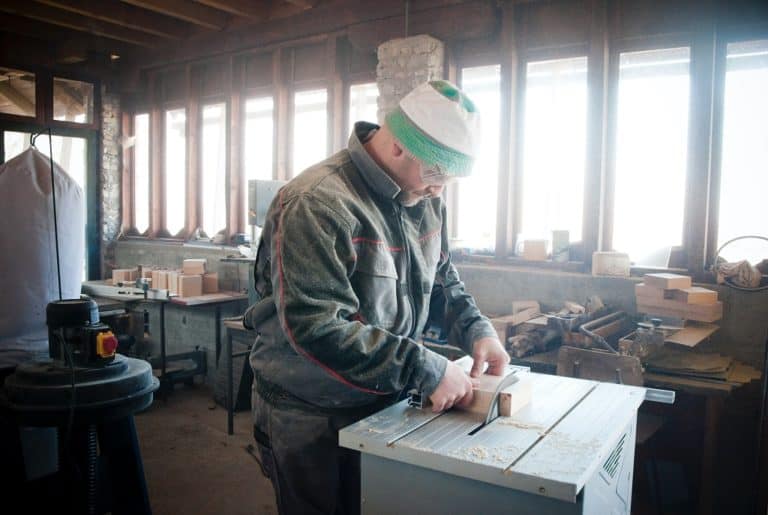 Table Saw vs Circular Saw: Which Should You Get? (And Why)